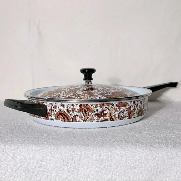 Vintage Enamelware Brown Paisley Frying Pan Skillet With Lid - Picture 4 of 16